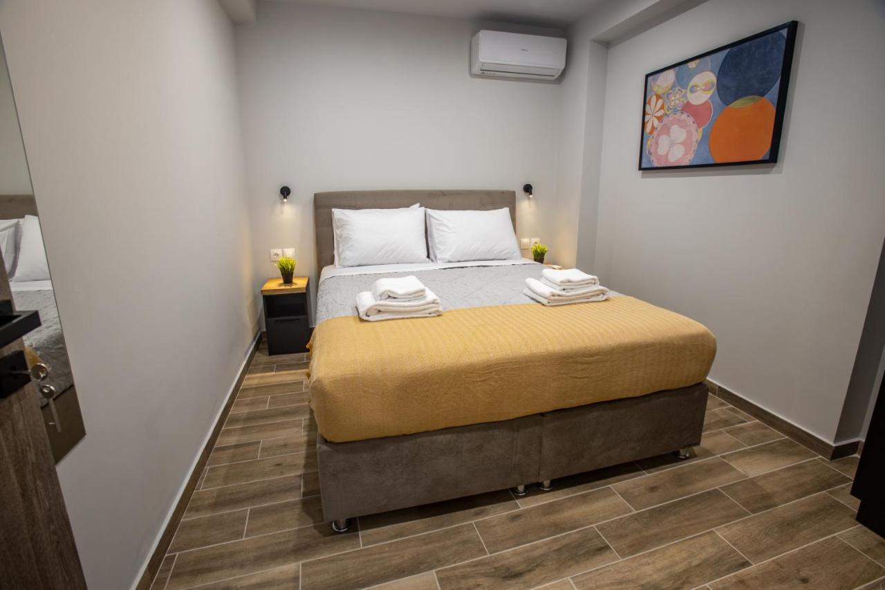 Raise Averof Serviced Apartments Atene Esterno foto