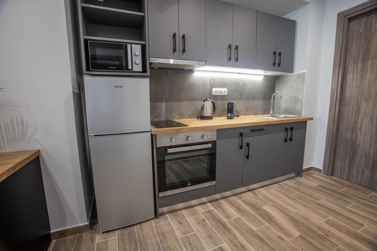 Raise Averof Serviced Apartments Atene Esterno foto