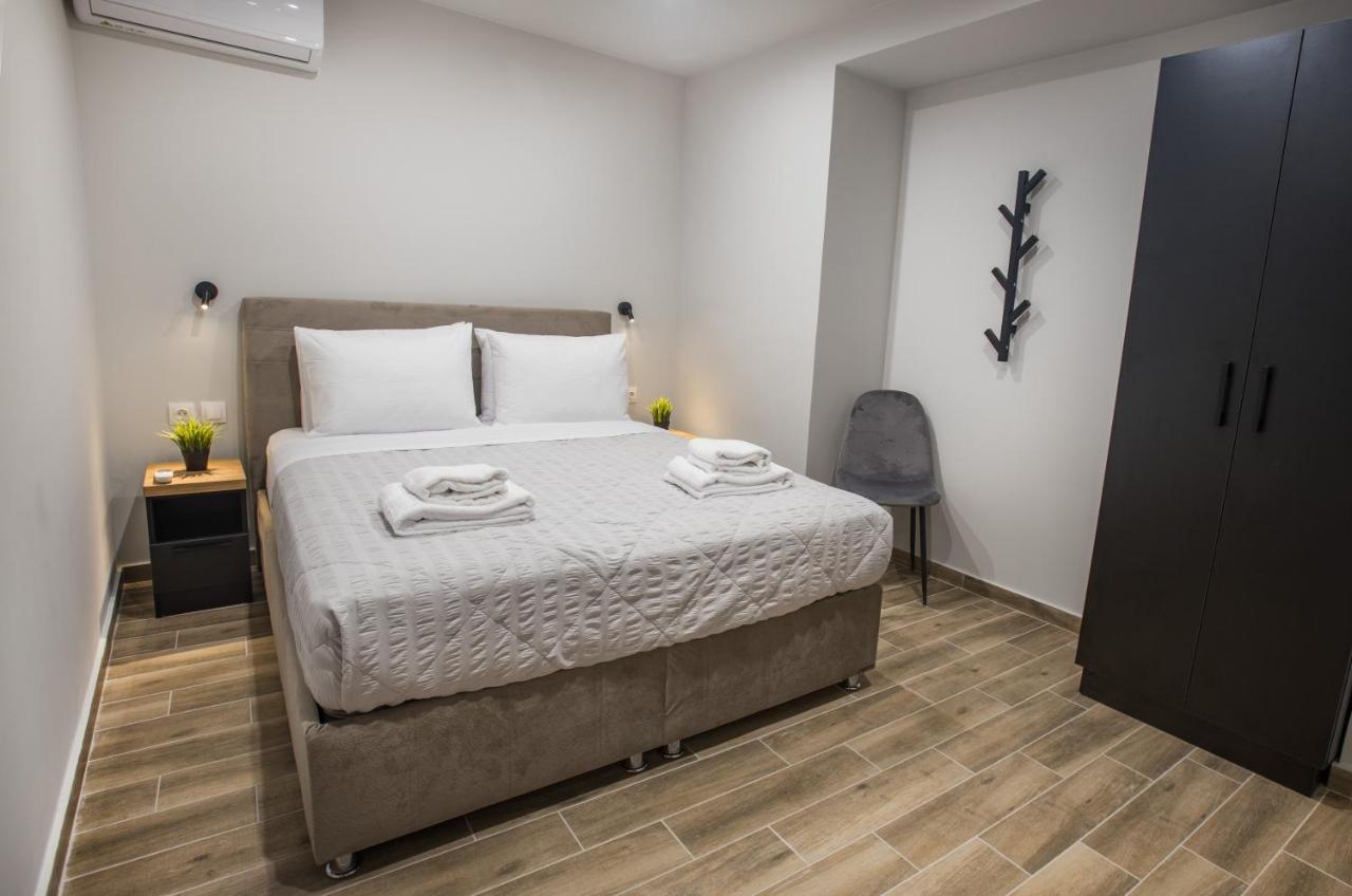 Raise Averof Serviced Apartments Atene Esterno foto