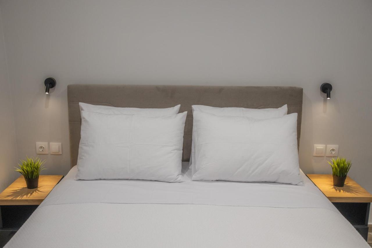 Raise Averof Serviced Apartments Atene Esterno foto