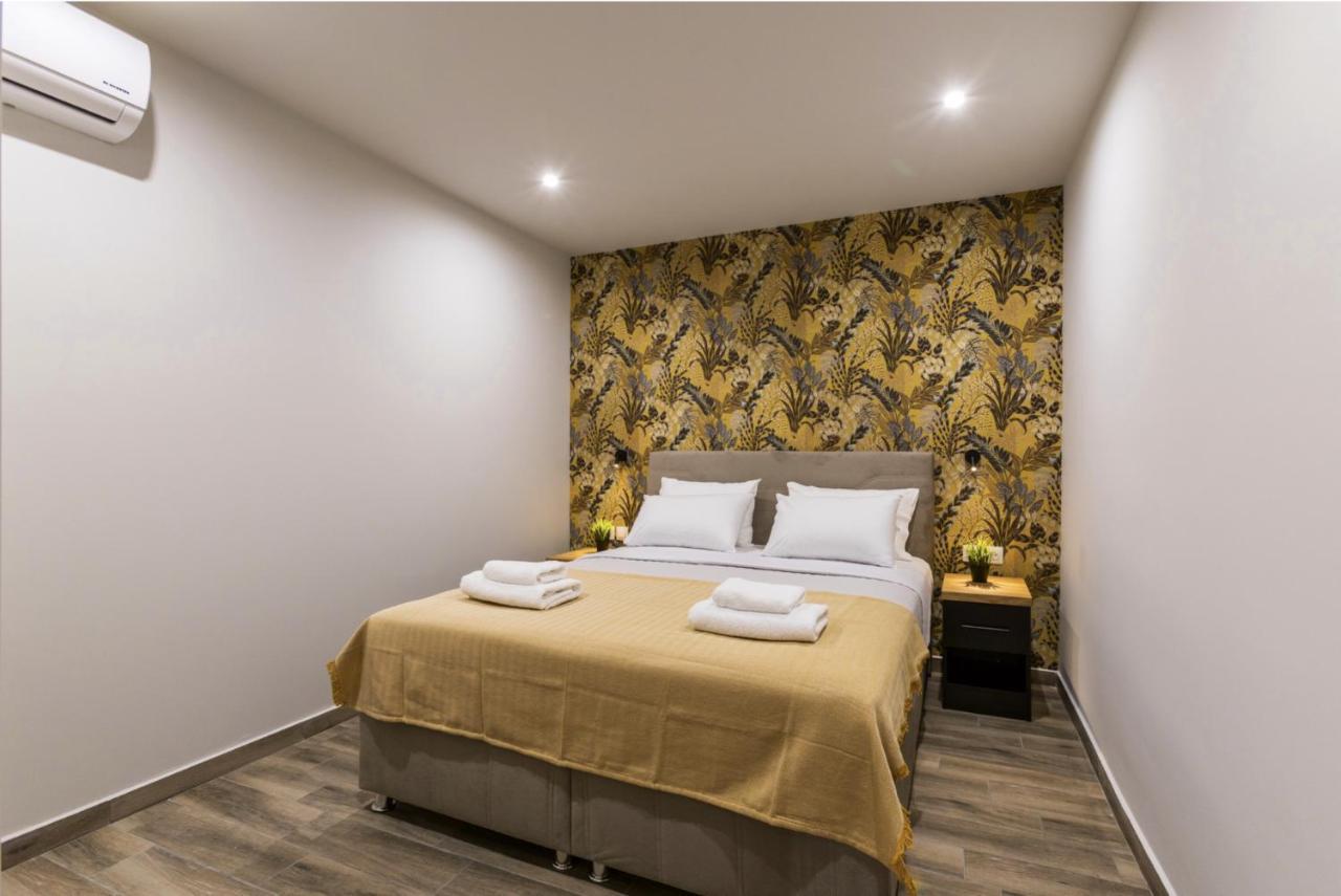 Raise Averof Serviced Apartments Atene Esterno foto